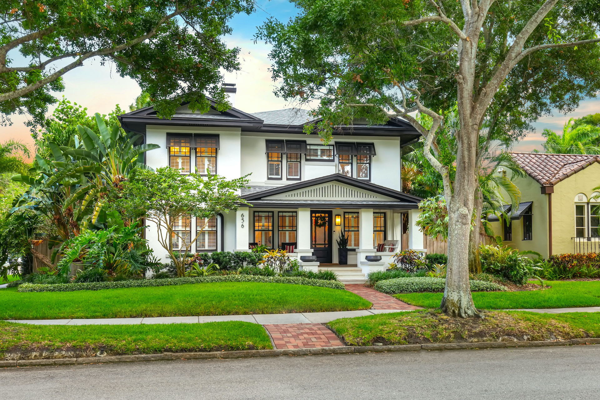 Diane Chisholm | Smith & Associates Real Estate | REALTOR | Home